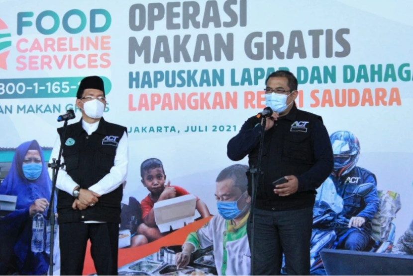 Aksi Cepat Tanggap (ACT) didampingi Majelis Ulama Indonesia meluncurkan layanan Food Careline Services (FCS) Senin (26/7).