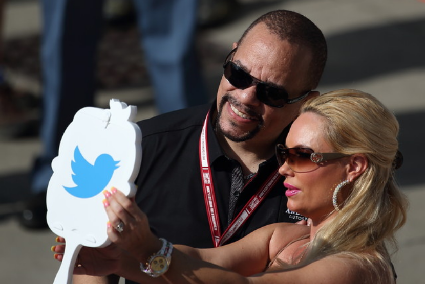 Pasangan selebritas AS, Ice-T dan Coco Austin. Putri mereka yang berusia lima tahun sesekali masih menyusu.