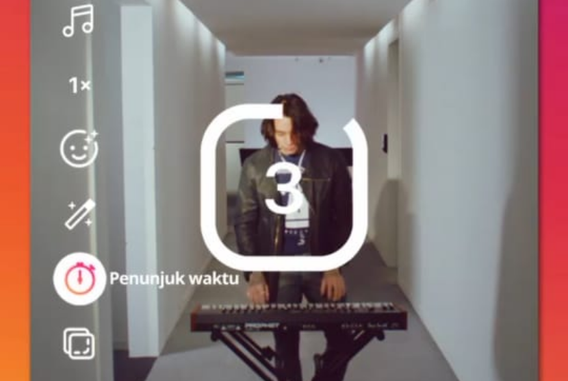 Instagram telah memperkenalkan fitur baru yang memungkinkan mereka menampilkan lirik lagu di klip Reels. Fitur ini mirip dengan yang telah ada di Stories, tetapi memberikan lebih banyak opsi/ilustrasi