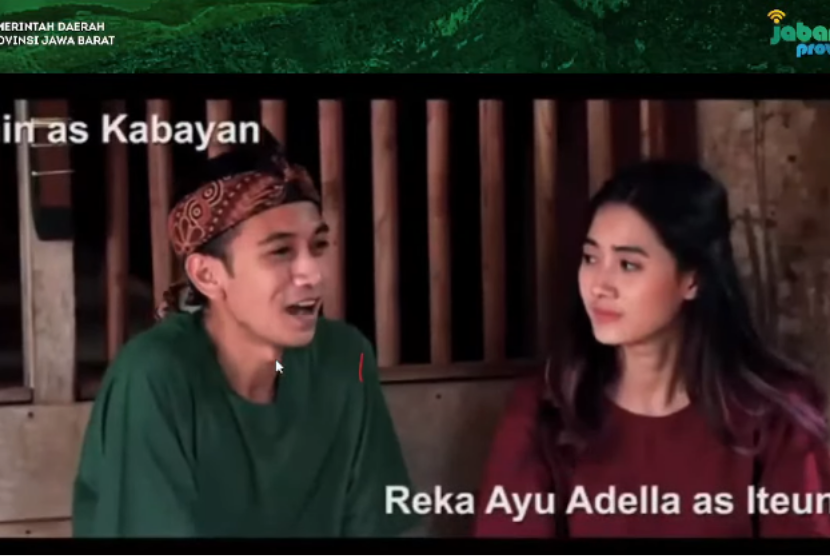 Aktor Farihin beradu peran dengan aktris Reka Ayu Adella dalam film Kabayan Milenial Bersinar. Fahirin menjadi sosok Kabayan, sementara Reka menjadi Iteung.