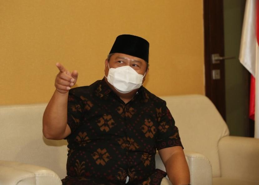 Sekretaris Umum Lembaga Dakwah Islam Indonesia, Dody T Wijaya, mengatakan Permendikbudistek Nomor 30 Tahun 2021 dinilai legalkan perzinaan 