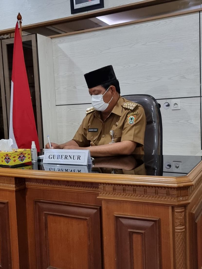 Gubernur Kalimantan Selatan Dr (HC) H Sahbirin Noor menaikan status dari siaga darurat menjadi  tanggap darurat diwilayahnya. 