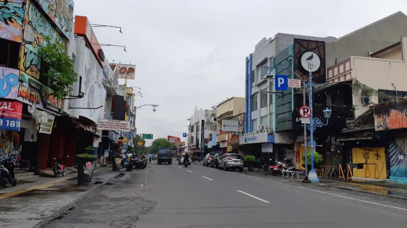 Kawasan perempatan Pasar Pon, Ngarsopuro, yang rencananya akan dilakukan penataan oleh Pemkot Solo tahun depan.