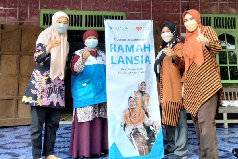 Rumah Zakat bekerja sama dengan Puskesmas Kecamatan Bayat mengadakan kegiatan penyuluhan kesehatan bagi lansia.