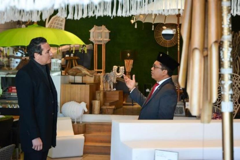Dubes RI Untuk Tunisia, Zuhari Misrawi, menyatakan poduk furnitur Indonesia banyak digunakan di hotel hingga restoran Tunisia 