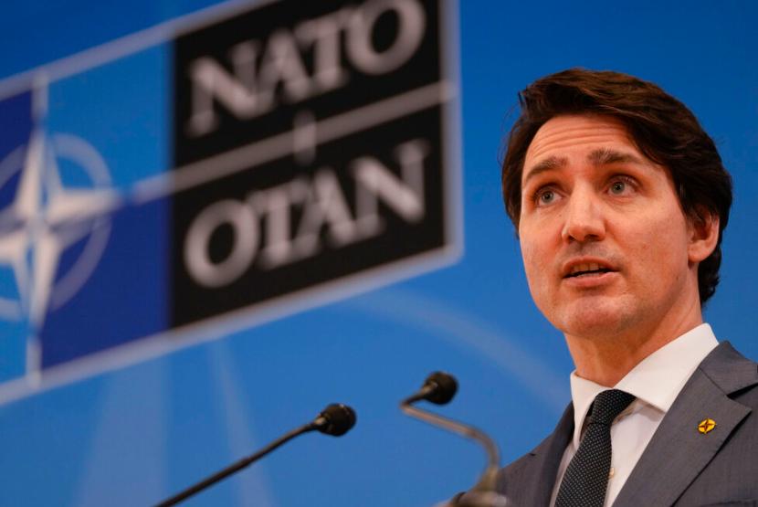 Perdana Menteri Kanada Justin Trudeau mengatakan dunia akan melakukan semua hal yang mungkin dilakukan untuk memastikan Presiden Rusia Vladimir Putin kalah perang di Ukraina. 