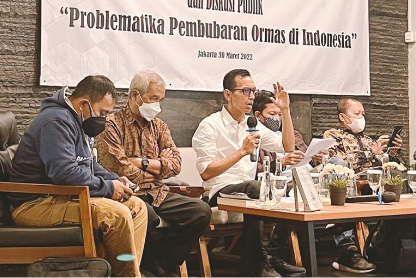 Al Araf bicara pada acara Launching Buku: Pembubaran Ormas, dan Diskusi Publik Problematika Pembubaran Ormas di Indonesia, 