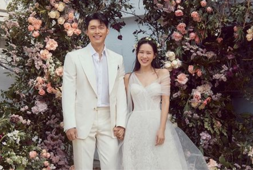 Hyun Bin dan Son Ye-jin resmi menjadi suami-istri. Bintang Korea Selatan ini menikah pada Kamis (31/3/2022).