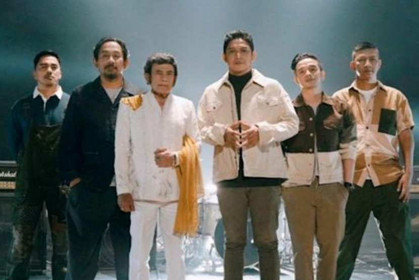 Band Ungu dan Raja Dangdut Rhoma Irama berkolaborasi dalam lagu mash-up.