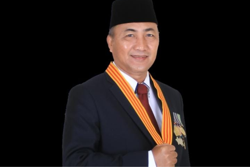 j Bupati Muba Drs Apriyadi MSi akan dilantik secara resmi oleh Gubernur Sumsel H Herman Deru pada Senin 30 Mei 2022 mendatang di Griya Agung. 
