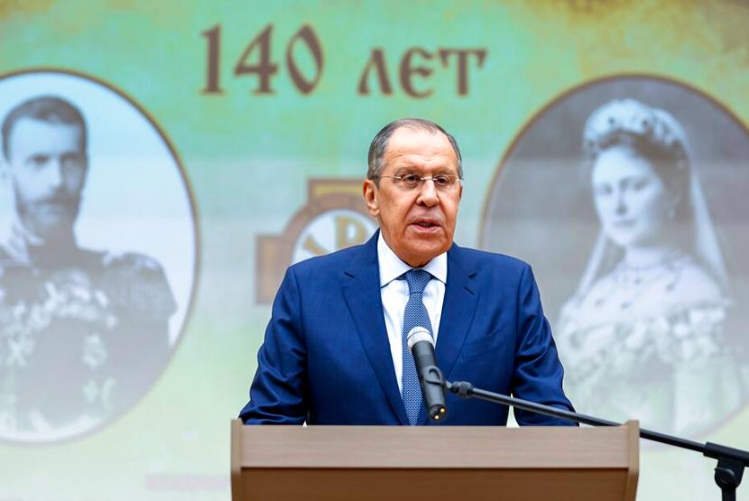 Menteri Luar Negeri Rusia, Sergey Lavrov. Menteri Luar Negeri Rusia Sergei Lavrov meminta semua pihak di dunia untuk melakukan upaya dalam melindungi hukum internasional.