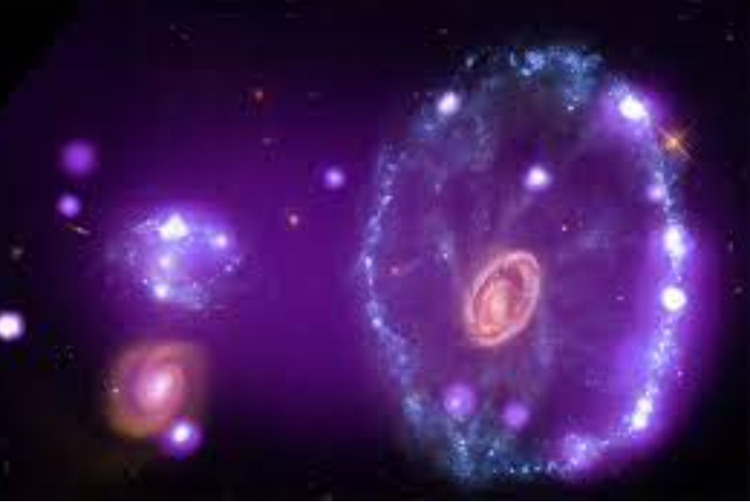 Galaksi Cartwheel. Sebuah gambar baru dari Teleskop Luar Angkasa James Webb (JWST) mengungkapkan Galaksi Cartwheel dengan detail yang menakjubkan.