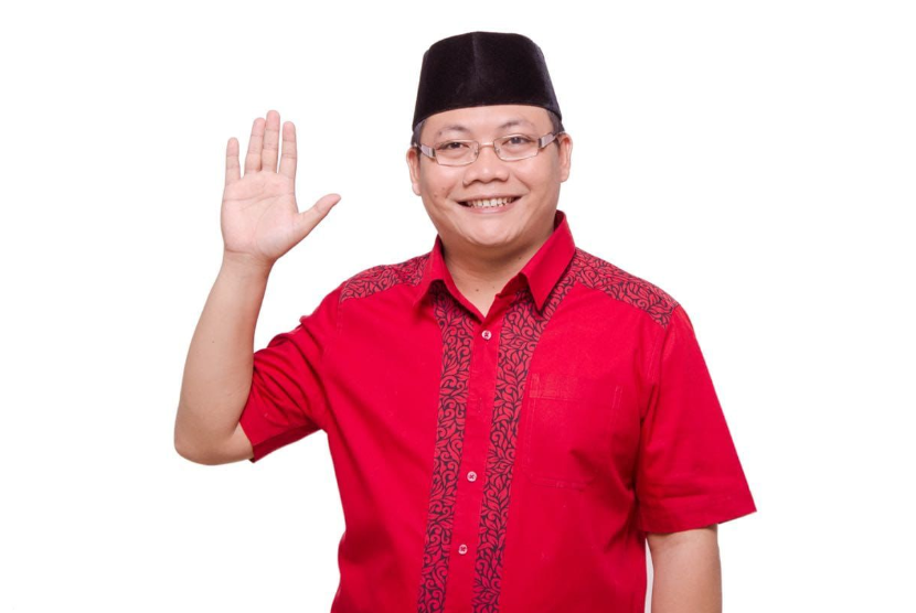 Ketua PP Baitul Muslimin Indonesia (Bamusi), Yayan Sopyani Al Hadi, menyayangkan kehadiran Wali Kota Bandung Yana Mulyana dalam peresmian Gedung Dakwah Aliansi Nasional Anti Syiah (ANNAS) di Kota Bandung, Jawa Barat, pada 28 Agustus 2022 lalu. 