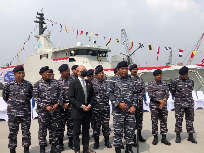 Wakil Kepala Staf Angkatan Laut (WKSAL) Laksamana Madya Ahmadi Heri Purwono meresmikan dua kapal perang Republik Indonesia (KRI) tipe Patroli Cepat (PC) di Dermaga Marina Batavia, Jakarta Utara, Rabu (31/8/2022). Kedua kapal itu diberi nama KRI Dorang-874 dan KRI Bawal-875.