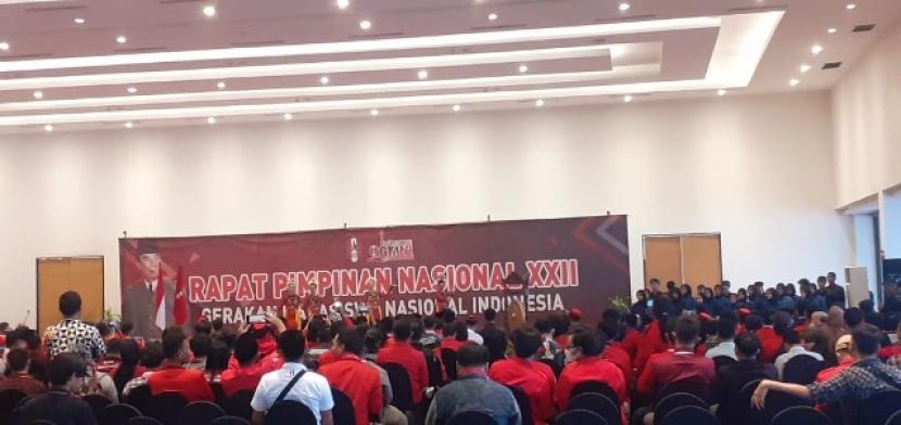Gerakan Mahasiswa Nasional Indonesia (GMNI) menyelenggarakan  Rapat Pimpinan Nasional (Rapimnas) di Candi Bentar Hall, Ancol, Sabtu (16/10/2022). GMNI ajak masyarakat untuk berkolaborasi demi persatuan Indonesia     