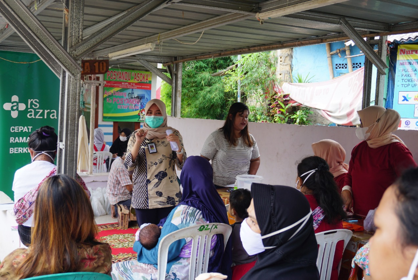 PKRS RS Azra mengadakan edukasi kesehatan tentang stunting yang diselenggarakan di Posyandu Asoka RW 10 Kelurahan Bantarjati.