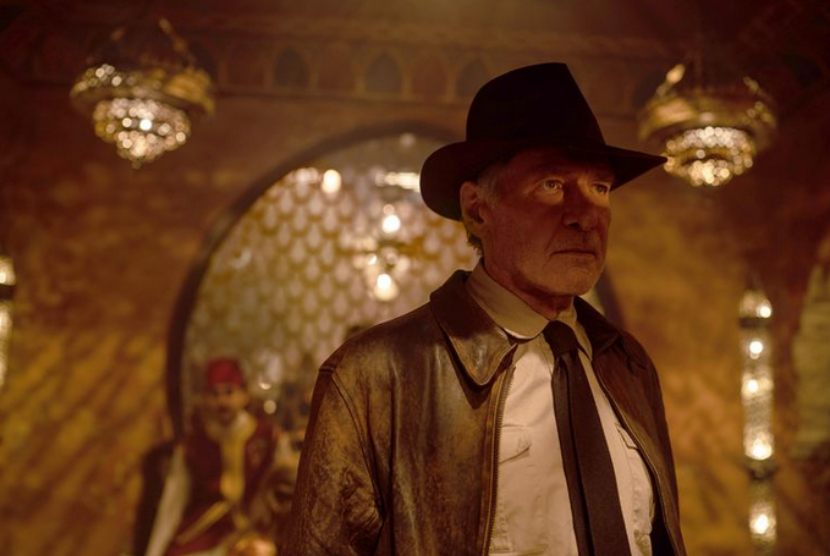 Aktor Harrison Ford dalam salah satu adegan film Indiana Jones and the Dial of Destiny.