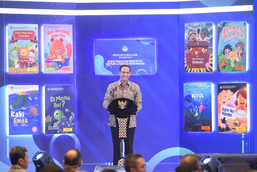 Menteri Pendidikan, Kebudayaan, Riset, dan Teknologi (Mendikbudristek), Nadiem Anwar Makarim, menyampaikan bahwa terobosan Merdeka Belajar Episode ke-23 diluncurkan untuk menjawab tantangan rendahnya kemampuan literasi anak-anak Indonesia akibat rendahnya kebiasaan membaca sejak dini.
