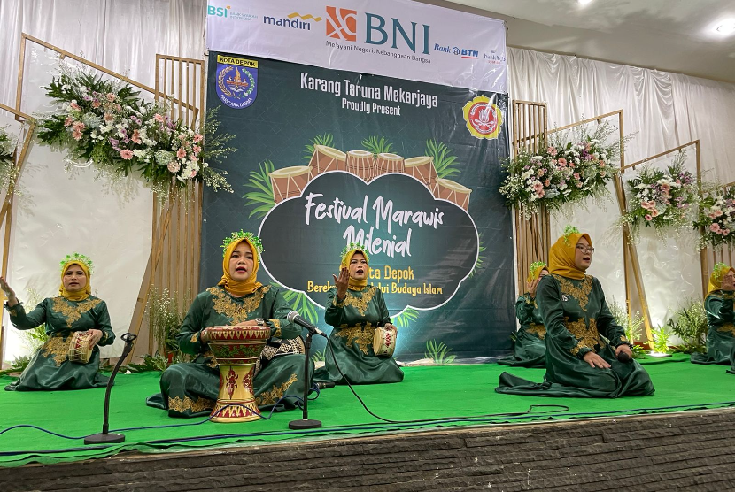 Sebanyak 25 peserta berasal dari Kota Depok mengikuti festival dan juga menggelar bazar sebanyak 30 stand yang diisi oleh UMKM Kota Depok. 