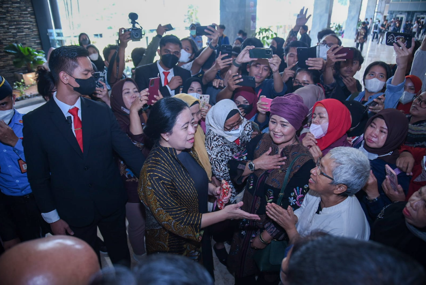 Ketua DPR RI Puan Maharani mendapat berbagai apresiasi atas disahkannya RUU PPRT jadi RUU inisiatif DPR.