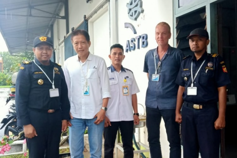 Bea Cukai Ambon melalui Tim Dukung Ekspor mengunjungi PT Aneka Sumber Tata Bahari, pada Rabu (10/5/2023). 