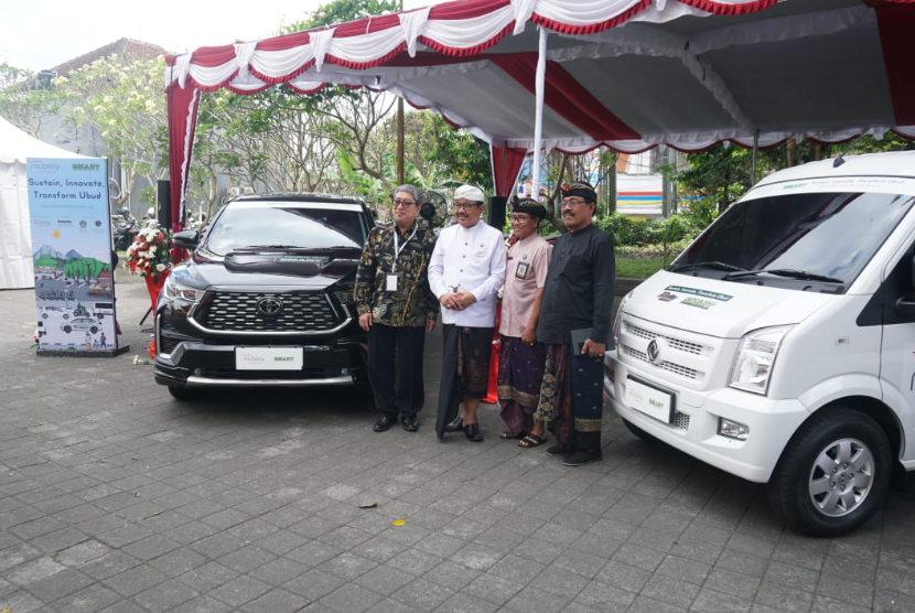 Suasana peluncuran program Sustainable Mobility Advancing Real Transformation (SMART) oleh Toyota Mobility Foundation di Ubud, Gianyar, Bali, Kamis (24/8/2023).