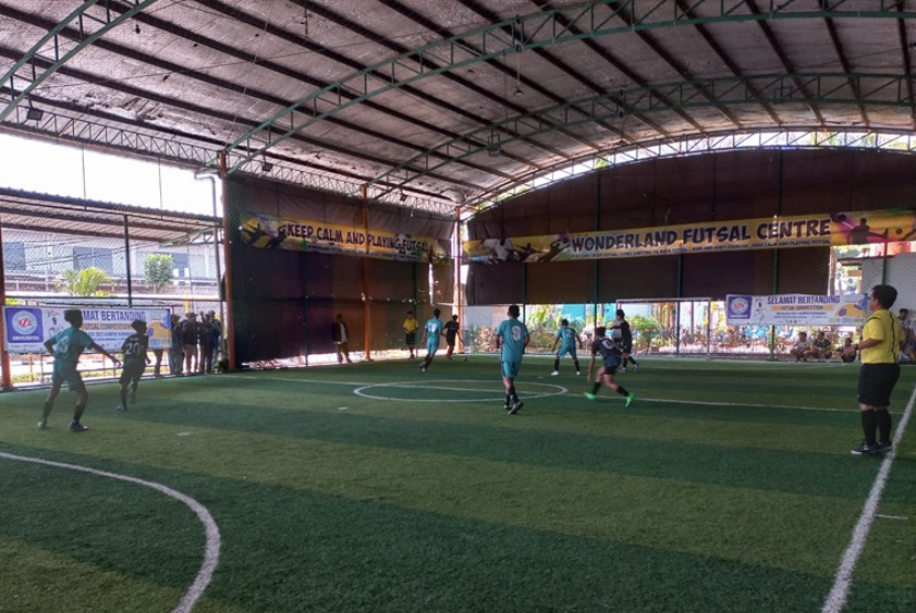 Universitas BSI (Bina Sarana Informatika) sebagai Kampus Digital Kreatif menyelenggarakan kegiatan Futsal Competition BSI Flash (Festival & Liga Antar Sekolah) 2023.