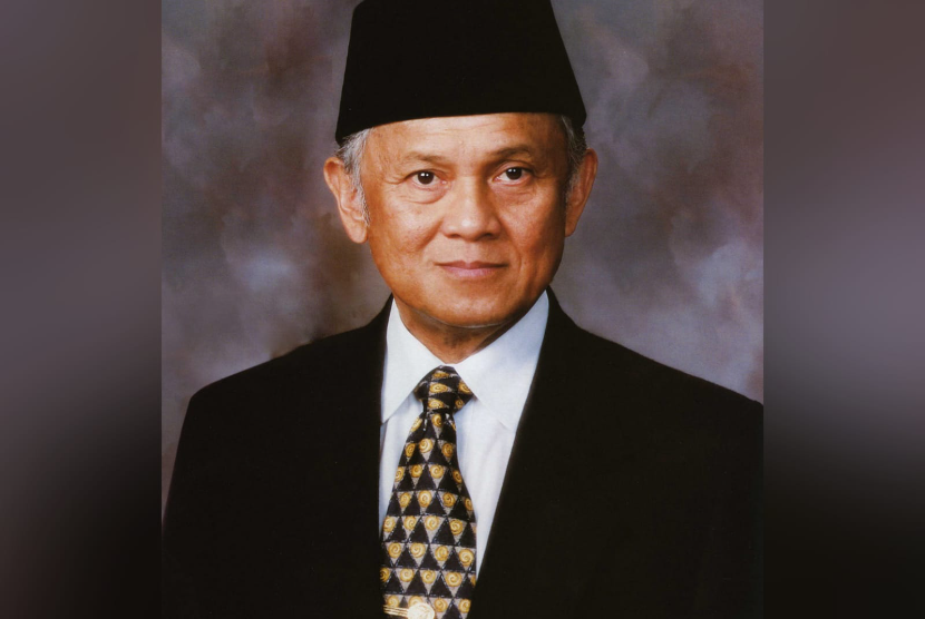 Kepala BP Batam B.J. Habibie (1978—1998), Periode Pembangunan Prasarana dan Penanaman Modal.