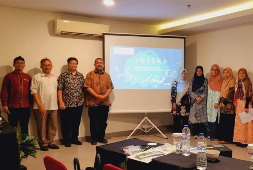Sebagai The First Fintech (Financial Technology) University in Indonesia, Universitas Siber Indonesia atau Cyber University ikut terlibat aktif dalam Focus Group Discussion (FGD) yang membahas penelitian kerja sama dalam negeri.