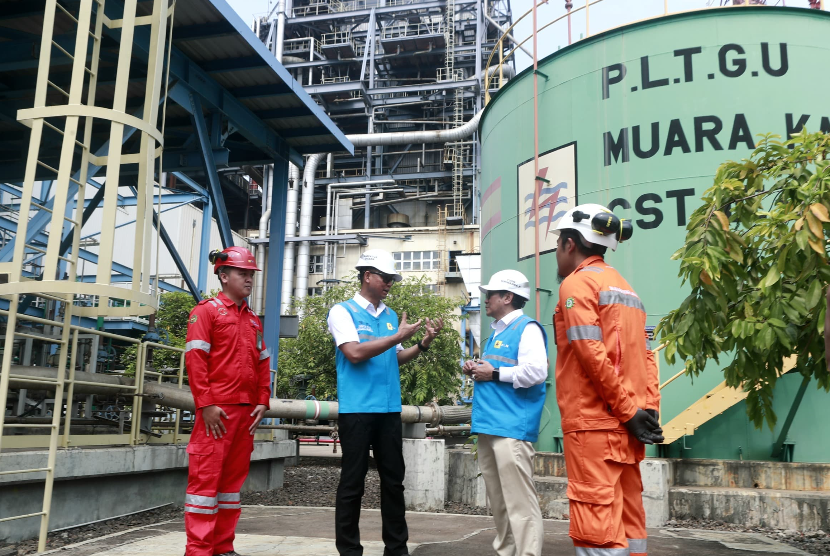 PT PLN (Persero) melalui subholding PLN Nusantara Power (PLN NP) meresmikan Green Hydrogen Plant (GHP) pertama di Indonesia yang berlokasi di kawasan Pembangkit Listrik Tenaga Gas Uap (PLTGU) Muara Karang, Pluit, Jakarta.