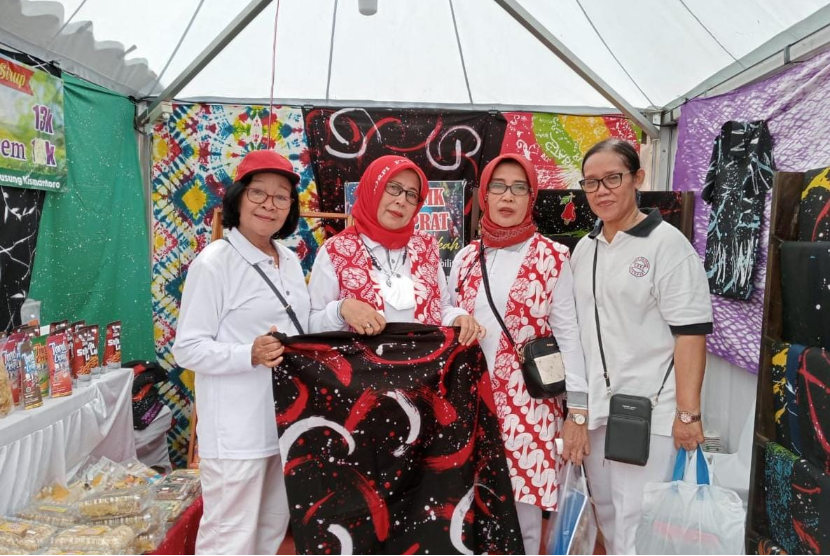 Produk-produk Batik Ciprat ketika turut serta meramaikan Wonogiri Expo 2023 pada Mei 2023 lalu.