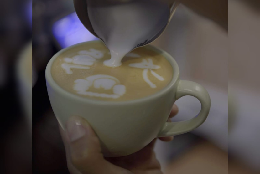 Indomilk memberikan dukungan kepada para coffeepreneur dengan menggagas program 