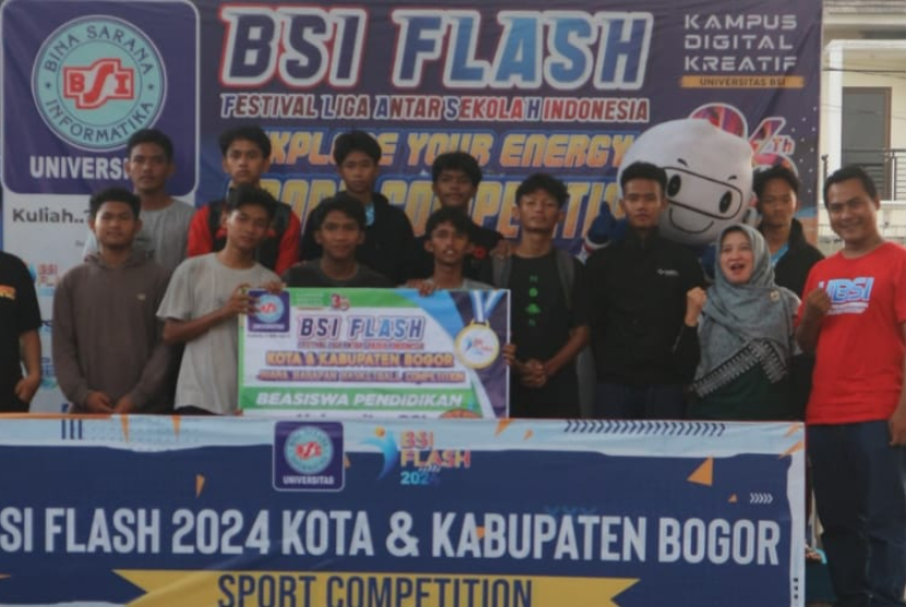 SMK Al Aqsyar Bogor berhasil meraih prestasi yang membanggakan dalam Basketball Competition yang diselenggarakan dalam Sport Competition BSI FLASH (Festival & Liga antar Sekolah) 2024. 