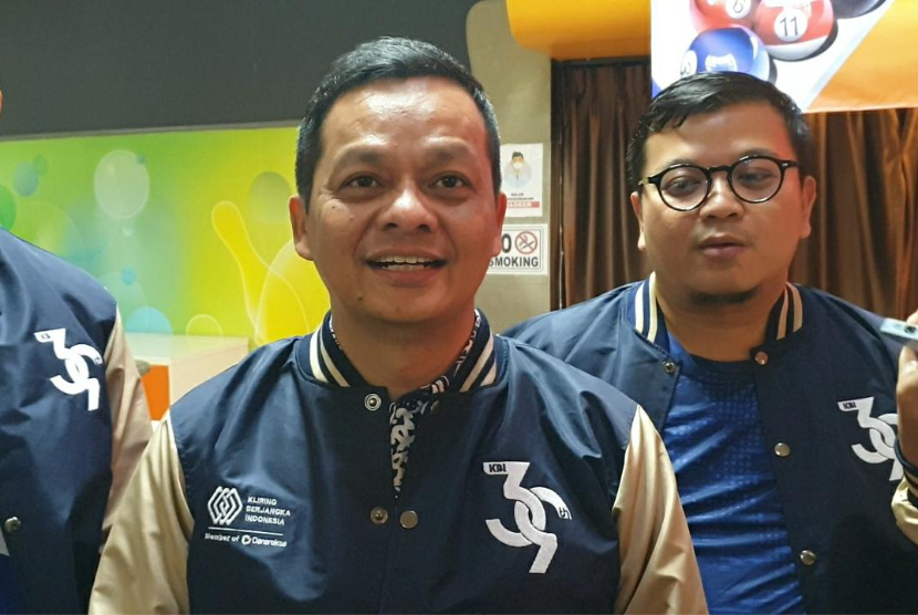 Plt Direktur Utama PT Kliring Berjangka Indonesia (KBI) Budi Susanto (kiri) saat peluncuran situs web baru KBI di Jakarta, Rabu (29/11/2023).