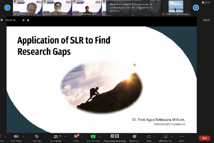 Program Studi (prodi) Ilmu Komputer (S2) Fakultas Teknologi Informasi (FTI) Universitas Nusa Mandiri (UNM) sukses menggelar Virtual Workshop Strategi Penyusunan Penelitian dengan Sub Tema Penerapan Metode Systematic Literature Review (SLR) untuk Menentukan Gap Penelitian pada Ahad, 19 November 2023 yang digelar secara daring.