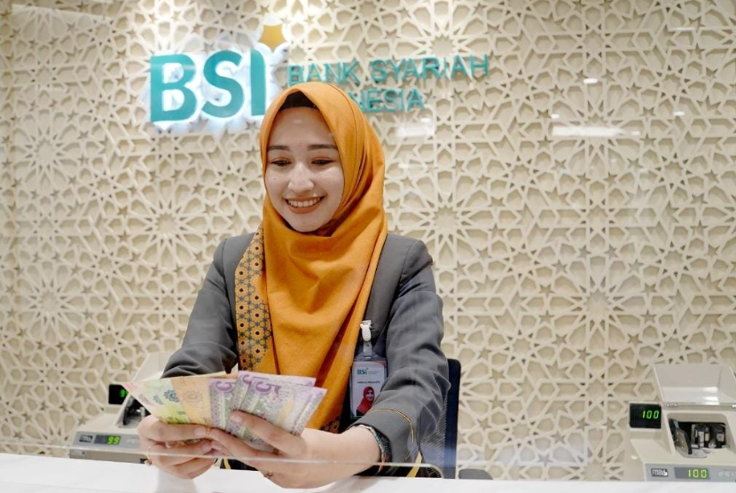 PT Bank Syariah Indonesia Tbk (BSI) layani nasabah di akhir pekan dengan weekend banking.