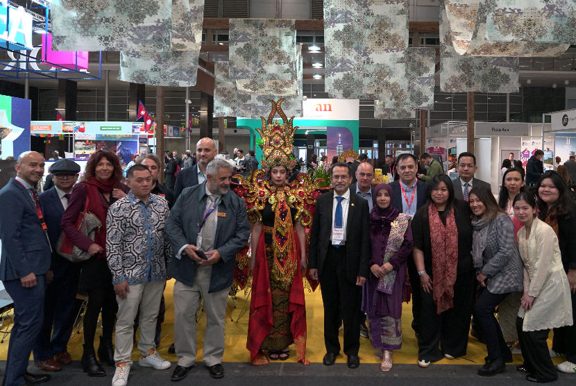 Indonesia kembali berpartisipasi pada acara tahunan Pameran Turis Internasional, FITUR (Feria Internacional de Turismo), di Madrid, yang berlangsung pada 24-28 Januari 2024. 