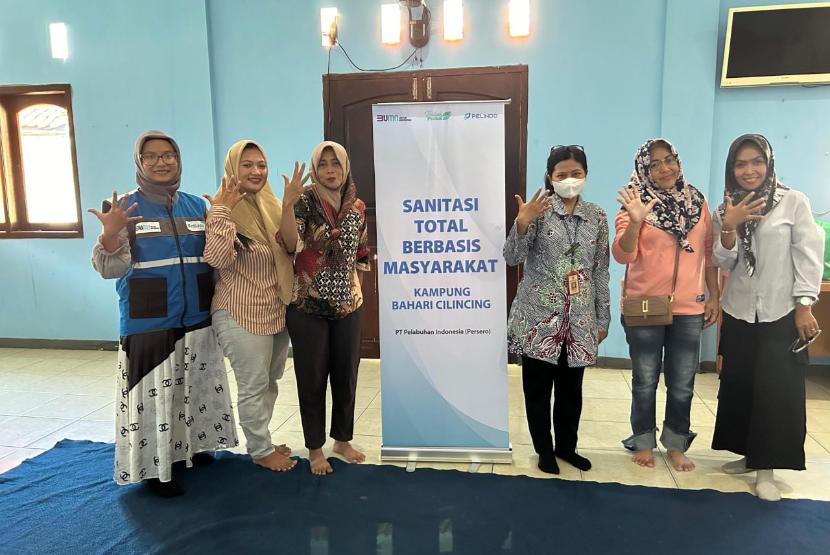 PT Pelindo terus mengokohkan komitmennya dalam mendukung kesejahteraan masyarakat dengan menggelar pembekalan dan pelatihan kader untuk program sanitasi total berbasis masyarakat.