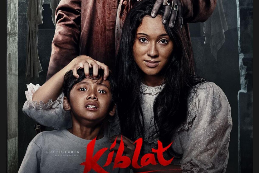 Poster film Kiblat yang telah ditarik oleh Leo Pictures. Poster dan trailer film arahan sutradara Bobby Prasetyo ini dikecam masyarakat, ulama, dan sineas.