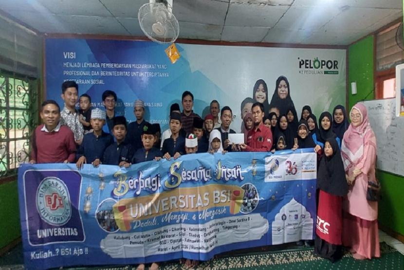 Universitas BSI Kampus Tangerang berkomitmen untuk terus berkontribusi dalam pengembangan masyarakat melalui berbagai kegiatan sosial dan edukatif.