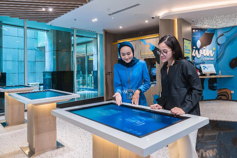 Bank Mandiri memperoleh apresiasi dan masuk sebagai tempat kerja terbaik untuk mengembangkan karier di Indonesia versi LinkedIn Top Companies 2024.
