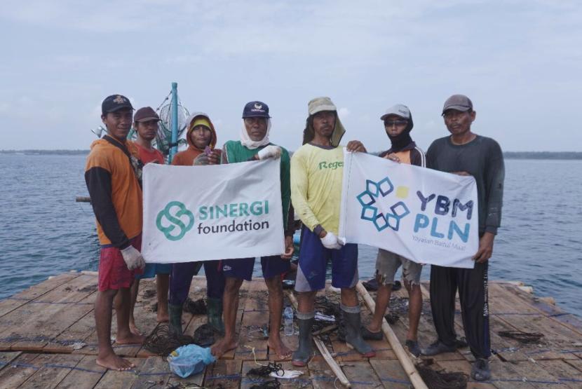 Dua desa dijadikan lokasi program Fish Bank Sinergi Foundation, di antaranya di Desa Bomo dan Desa Badean, Kabupaten Banyuwangi, Jawa Timur sejak 2019.