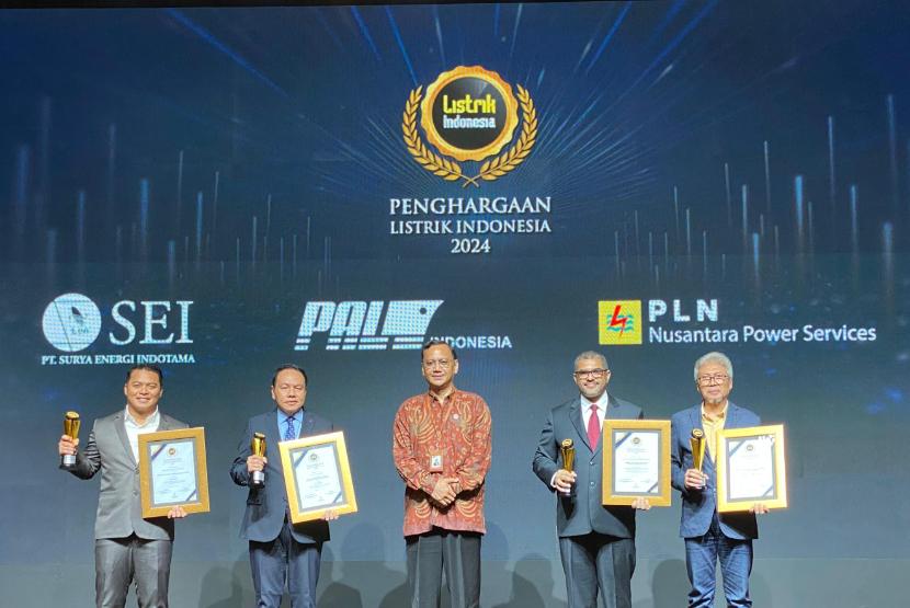 PT Surya Energi Indotama (SEI) berhasil menerima penghargaan sebagai A Pioneer Company in Solar Energy Industry pada kategori EPC Company. 