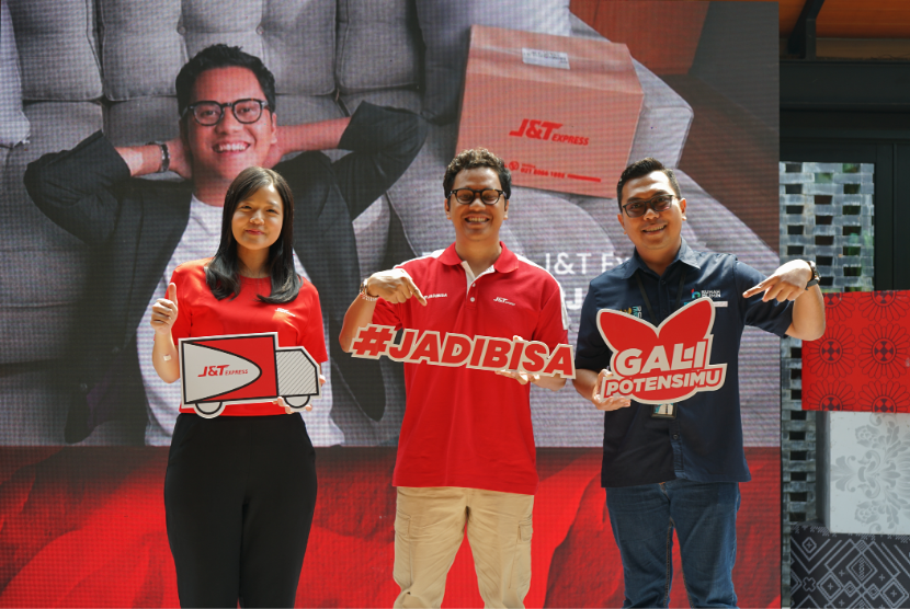 J&T Express meluncurkan J&T Connect Preneur sebagai salah satu program pemberdayaan UMKM unggulan di tahun ini.