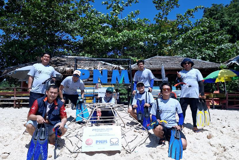 Potensi manfaat terumbu karang yang sangat besar ini mendorong PT Permodalan Nasional Madani (PNM) Manado bersama Adhi Karya dan Brantas Abipraya memberikan pelatihan kepada nasabah binaan PNM. 