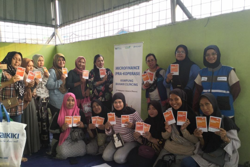 PT Pelindo bersama Rumah Zakat meluncurkan Program Microfinance untuk warga di Cilincing, Jakarta Utara. 