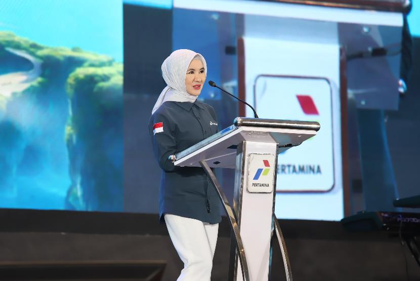 Direktur Utama PT Pertamina (Persero) Nicke Widyawati mengapresiasi kepada Perwira (pekerja) pemenang APQ Awards 2024. 