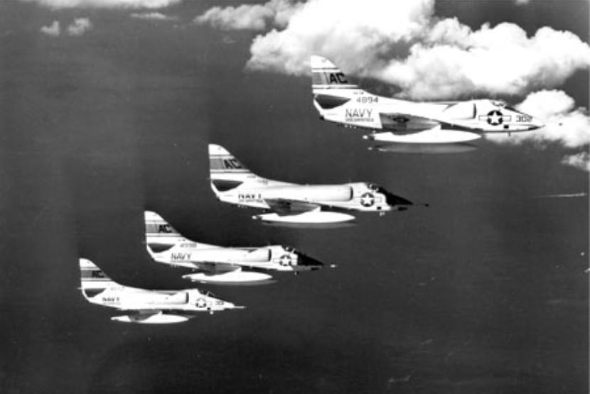 Pesawat tempur Skyhawks milik AS yang digunakan dalam operasi Teluk Babi pada 1961.
