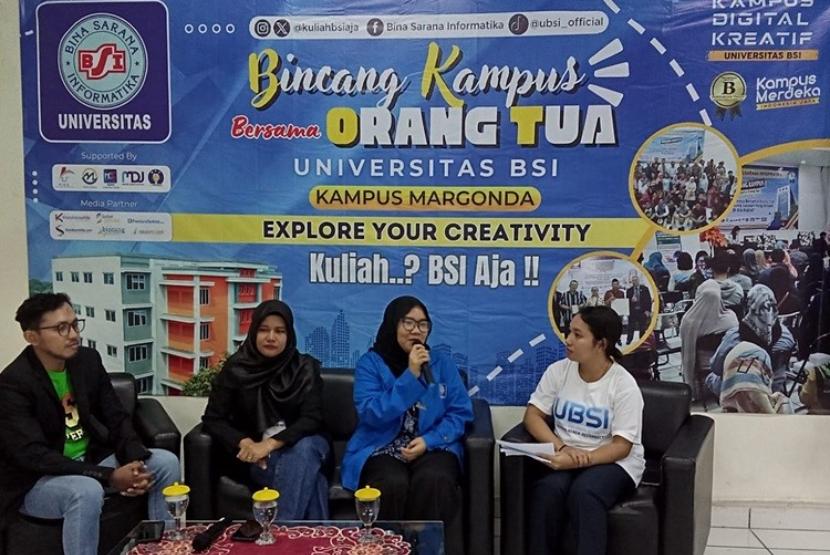 Universitas BSI (Bina Sarana Informatika) Kampus Margonda benar-benar bikin gebrakan dengan acara Bincang Kampus Orang Tua (BKOT) bertema 