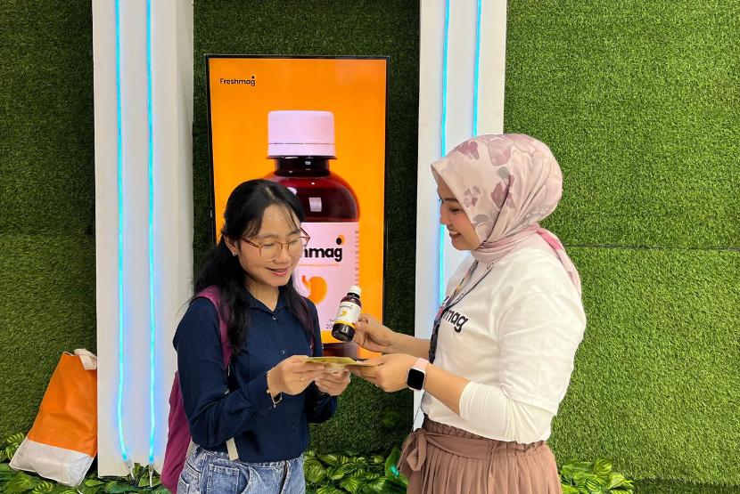 Freshmag kembali berpartisipasi dalam Jakarta Fair dengan menghadirkan solusi inovatif untuk menjaga kesehatan lambung di tengah tren makanan viral yang digandrungi oleh generasi Milenial dan Gen Z. 